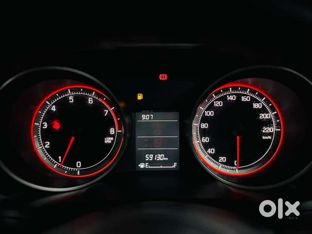 Maruti Suzuki Swift 1.2 Vxi (o), 2023, Petrol