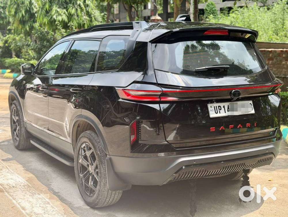 Tata Safari Accomplished X Plus 7 Str Dark Edition, 2026, Petrol