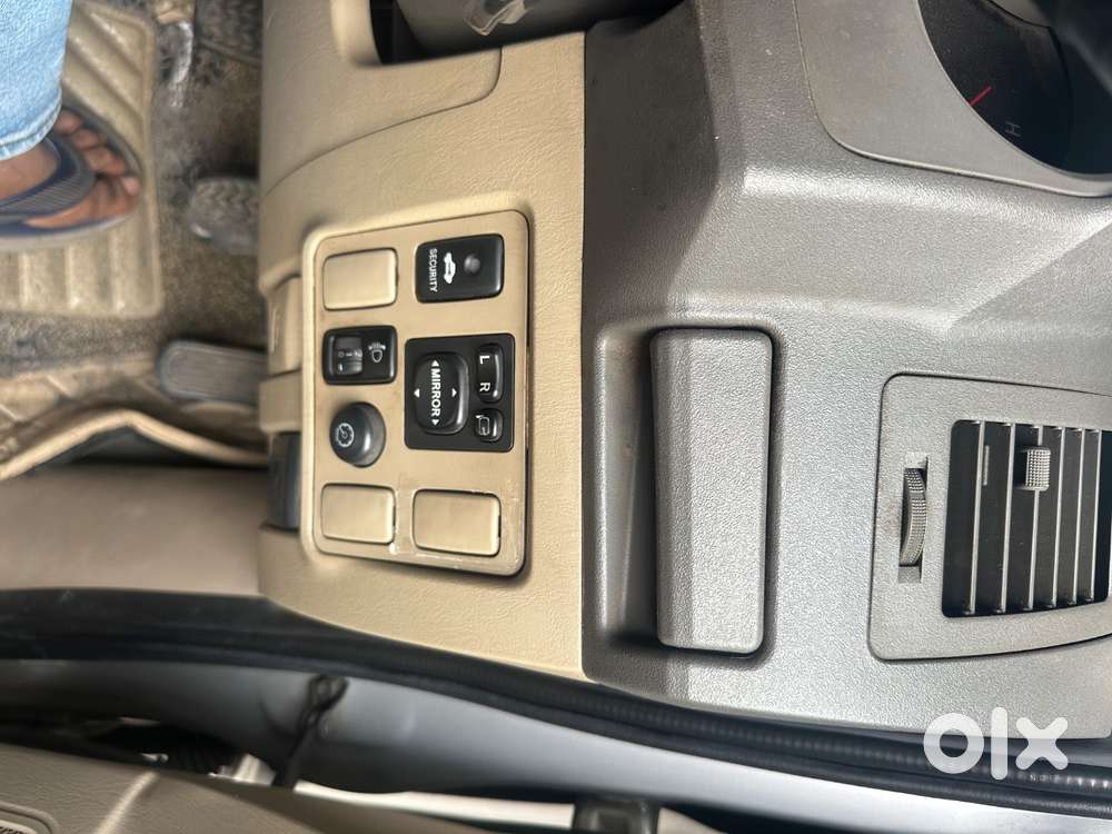 Toyota Fortuner 2011 Diesel Well Maintained