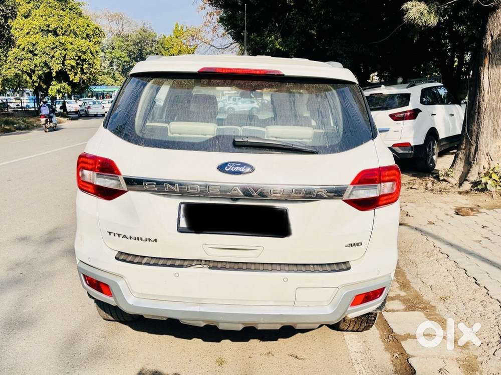 Ford Endeavour 3.2 Titanium At 4x4, 2017, Diesel