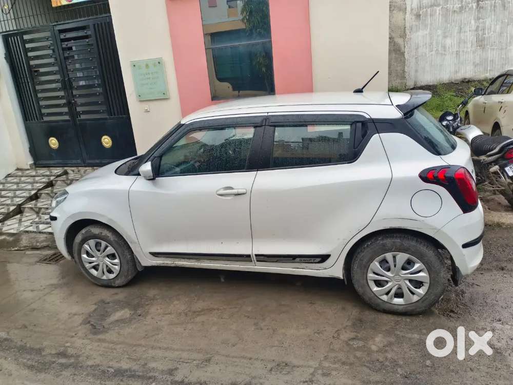 Maruti Suzuki Swift Showroom Condition Car