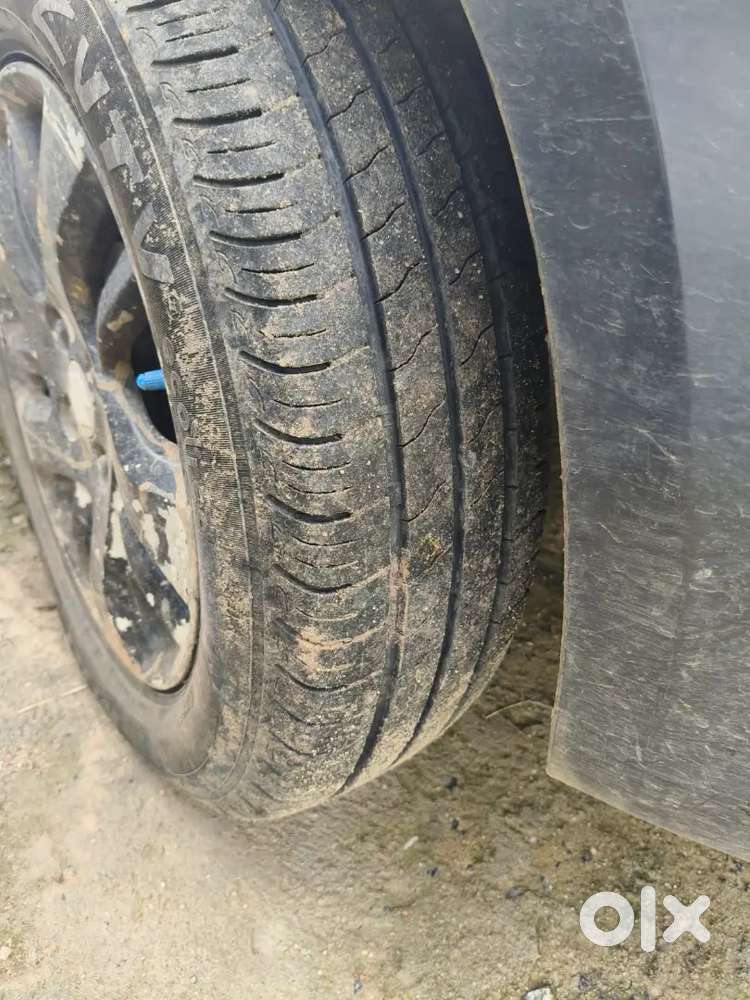 Maruti Suzuki Swift Dzire 2013 Diesel Manual