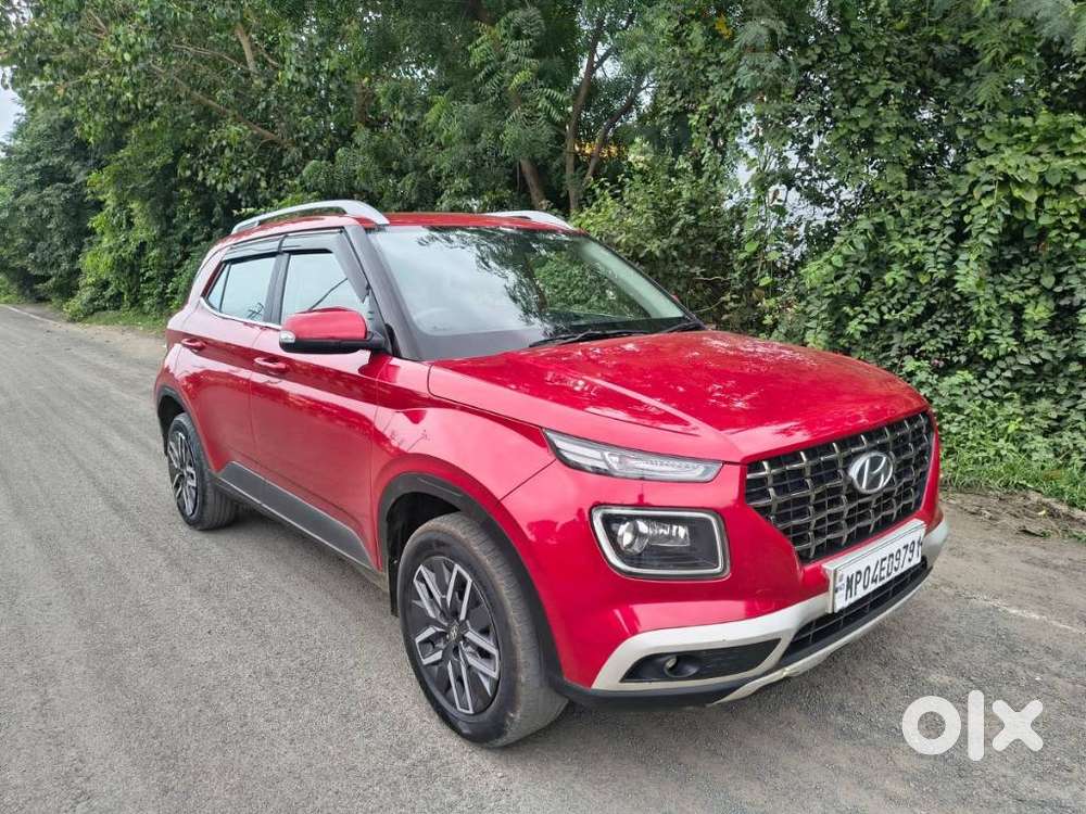 Hyundai Venue Sx Mt, 2022, Diesel