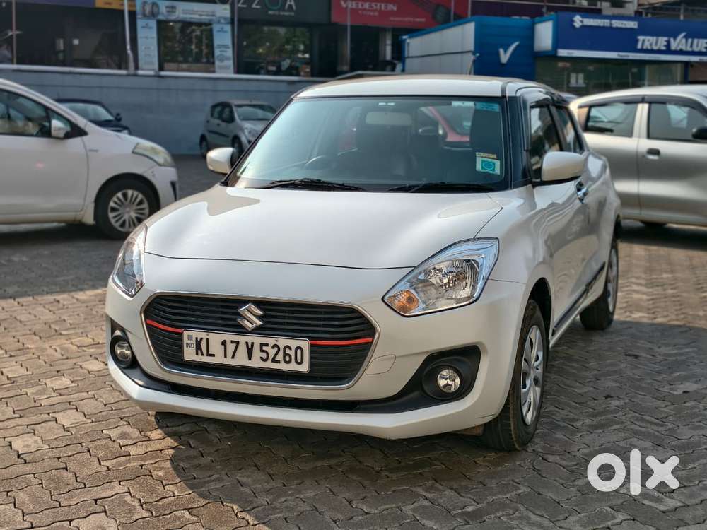 Maruti Suzuki Swift Vxi + Manual, 2021, Petrol
