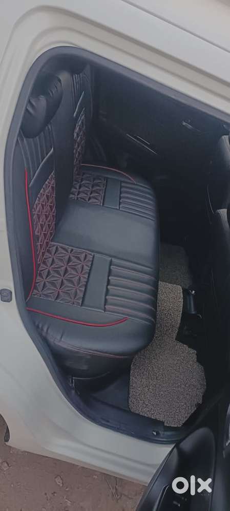 Maruti Suzuki Swift Vxi Optional, 2013, Petrol