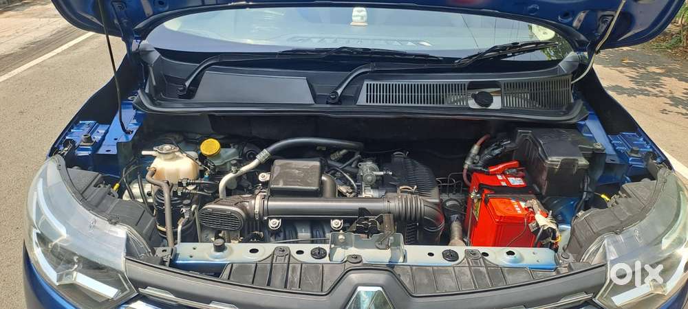 Renault Triber Rxz, 2021, Petrol