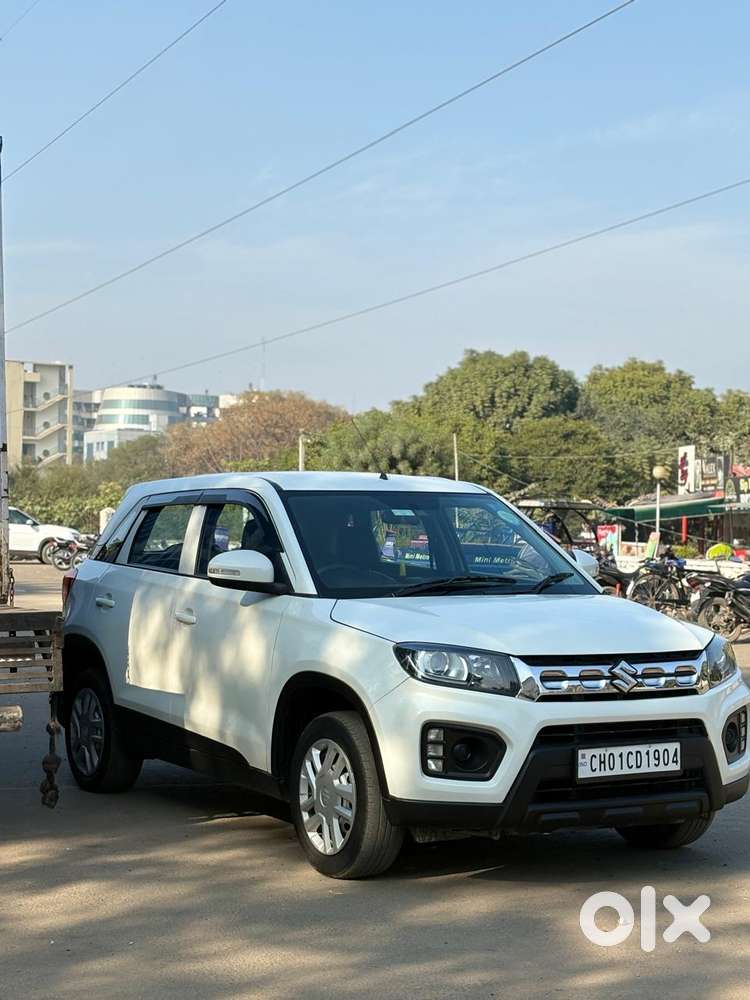Maruti Suzuki Brezza 1.5 Lxi Smart Hybrid, 2021, Petrol