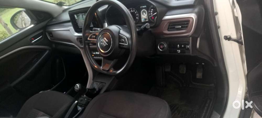 Maruti Suzuki Brezza Zxi S-cng, 2023, Cng & Hybrids