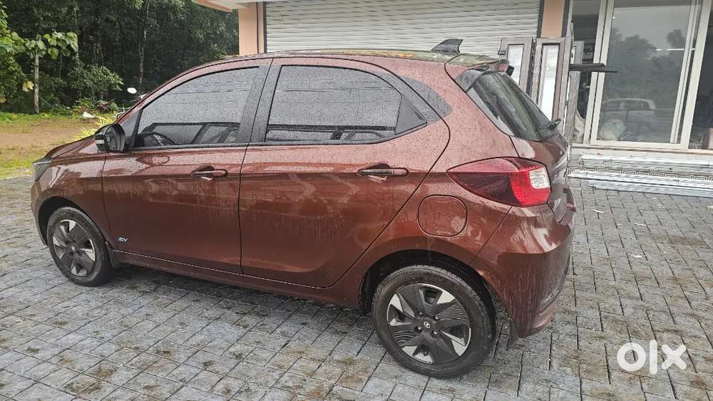 Tata Tiago Ev Xz Plus 2025 Electric