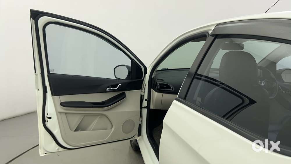 Tata Tiago 1.2 Revotron Xz Plus Cng, 2023, Cng & Hybrids