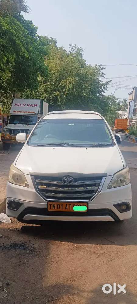 Toyota Innova 2013