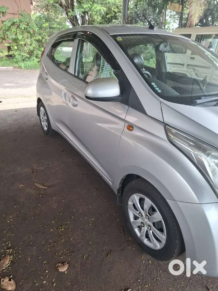 Hyundai Eon Sportz 2012
