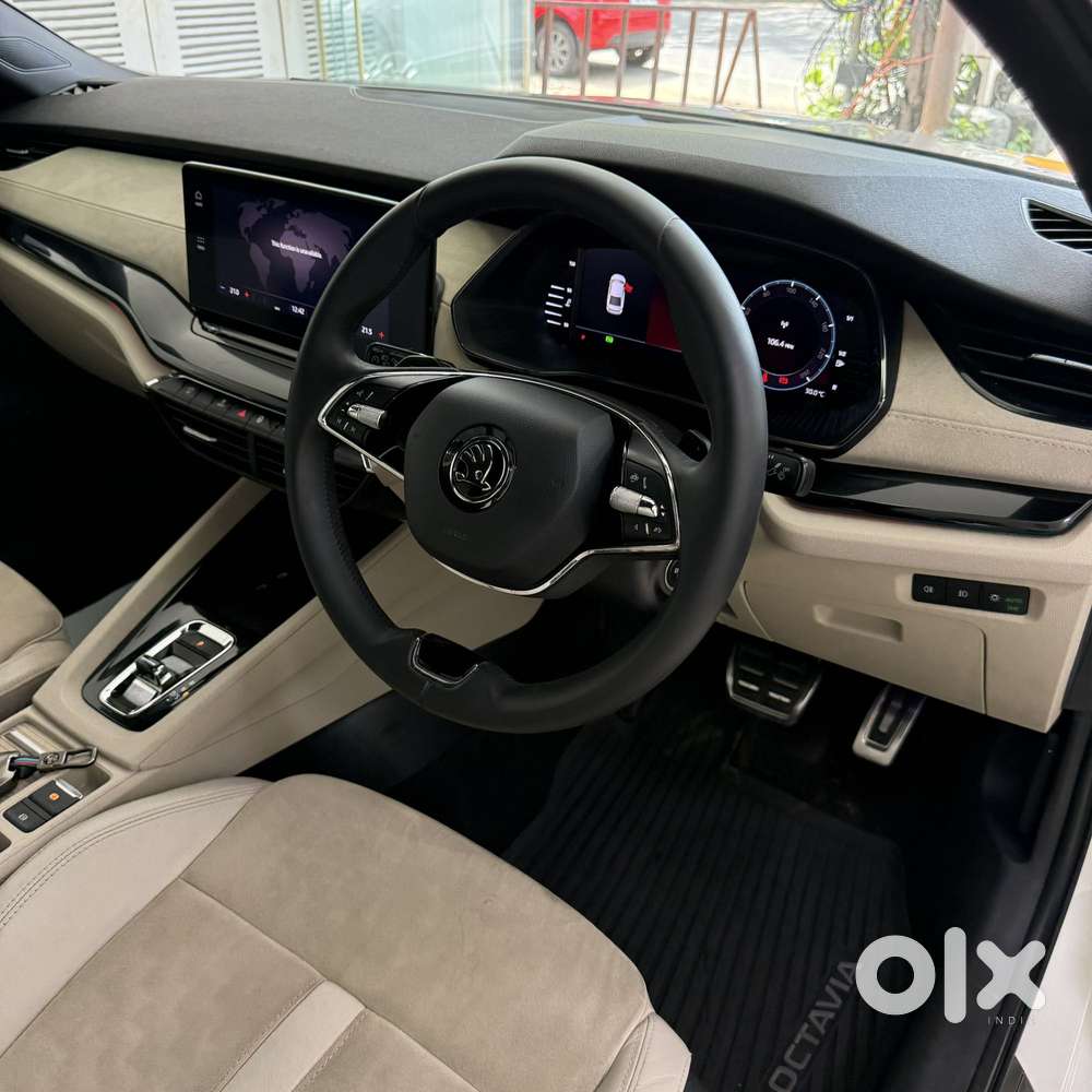 Skoda Octavia 2.0 L K Tsi At, 2022, Petrol