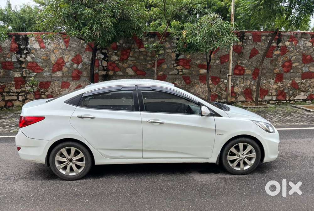 Hyundai Verna, 2011, Diesel