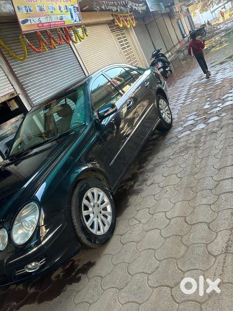 Mercedes-benz E-class 2009 Km Driven