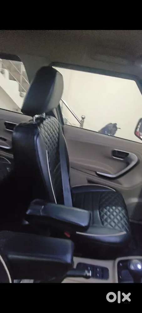 Mahindra Bolero Neo 2023 Manual