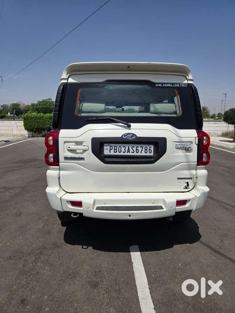 Mahindra Scorpio S10, 2017, Diesel