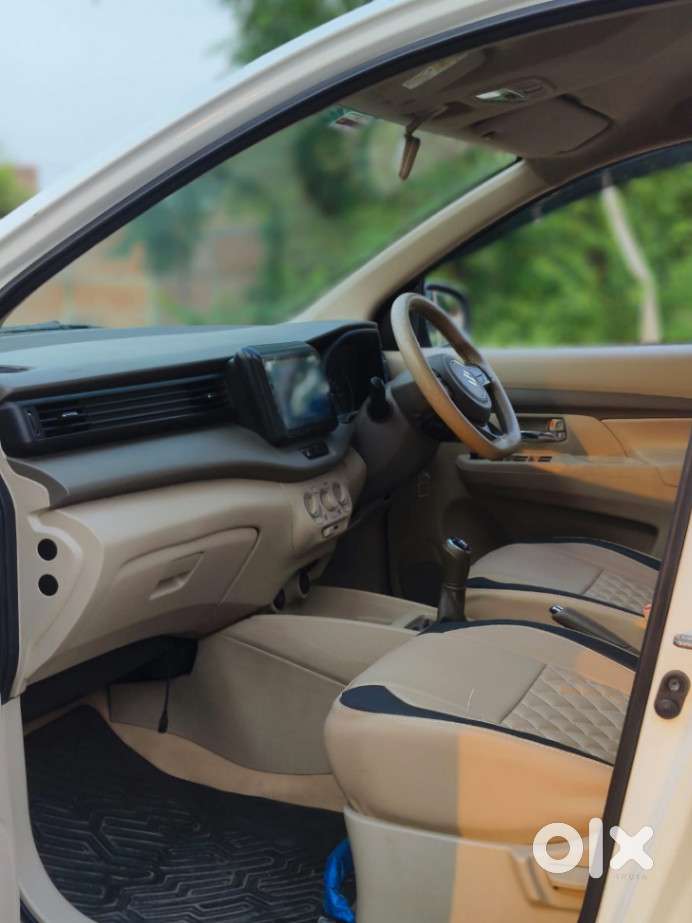 Maruti Suzuki Ertiga, 2024, Petrol