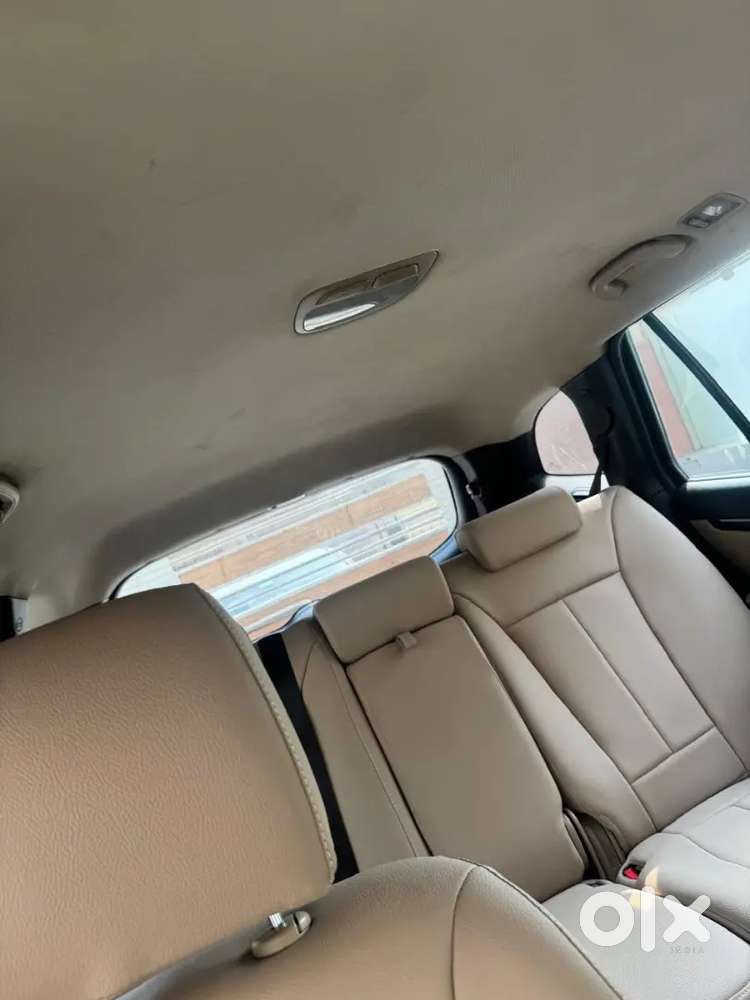 Hyundai New Santa Fe 2012 Diesel 190000 Km Driven