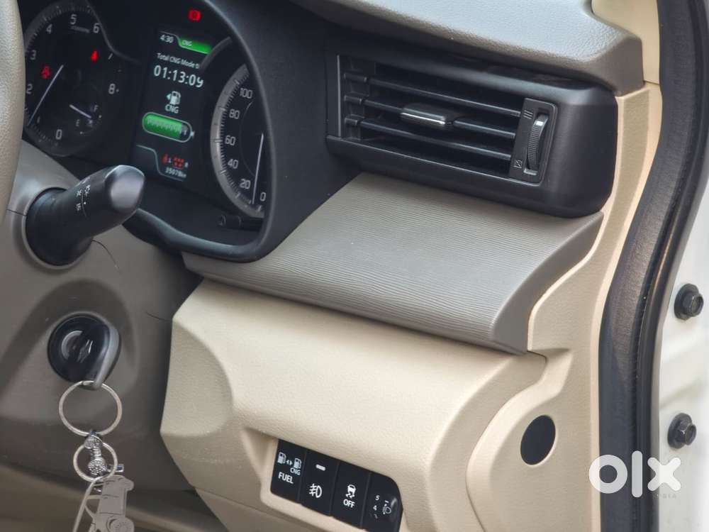 Maruti Suzuki Ertiga Vxi (o) Cng, 2024, Cng & Hybrids