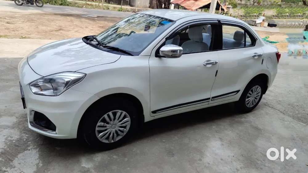 Maruti Suzuki Dzire 2021 Petrol 62000 Km Driven