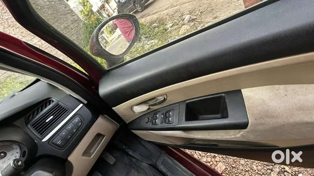 Fiat Linea 1.4 T-jet 2010