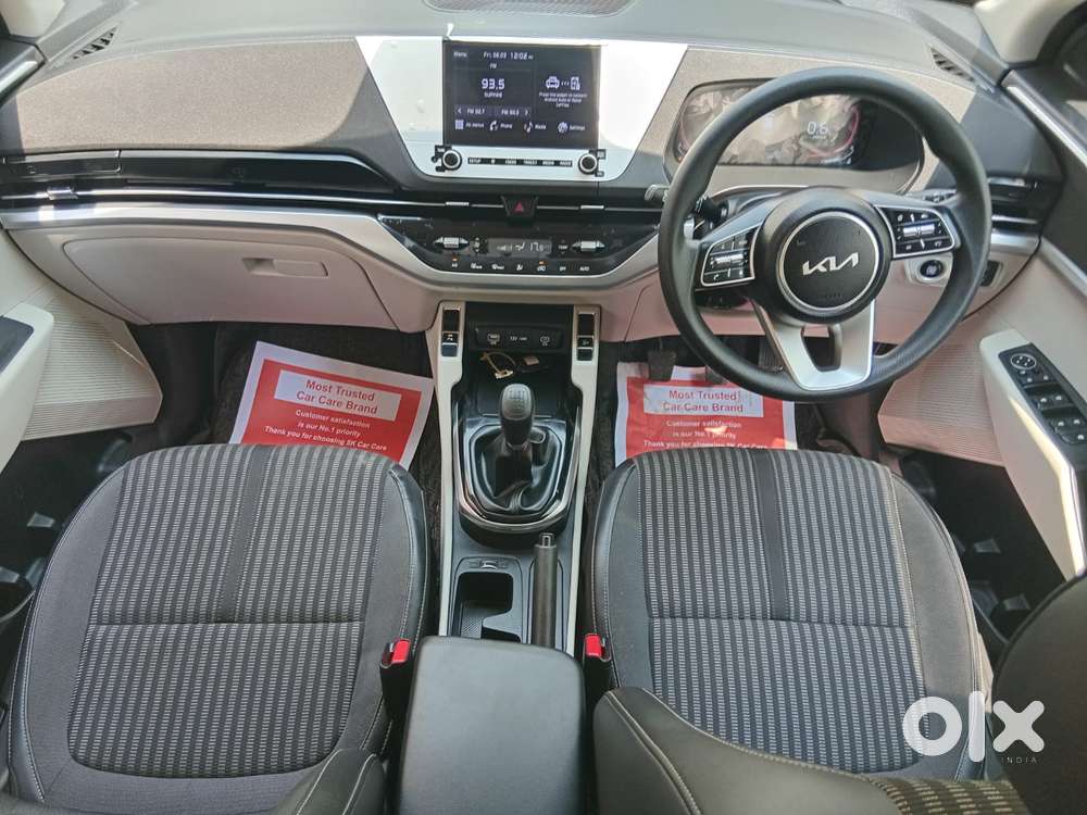 Kia Carens 1.4 Prestige Plus Turbo 7 Str, 2022, Petrol