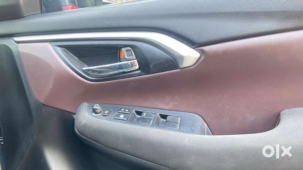 Maruti Suzuki Grand Vitara 1.5 Delta Smart Hybrid At, 2023, Petrol