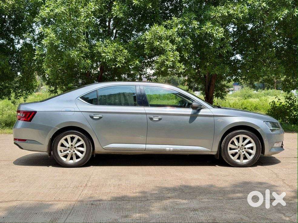Skoda Superb 2.0 L&k Tsi At, 2019, Petrol