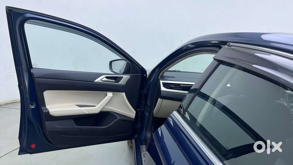 Volkswagen Virtus 1.0 Topline Tsi At, 2023, Petrol