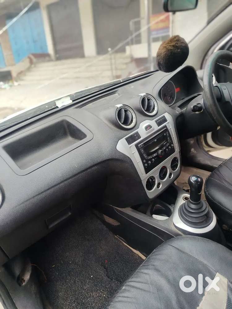 Ford Figo Diesel Titanium 2011 Second Owner