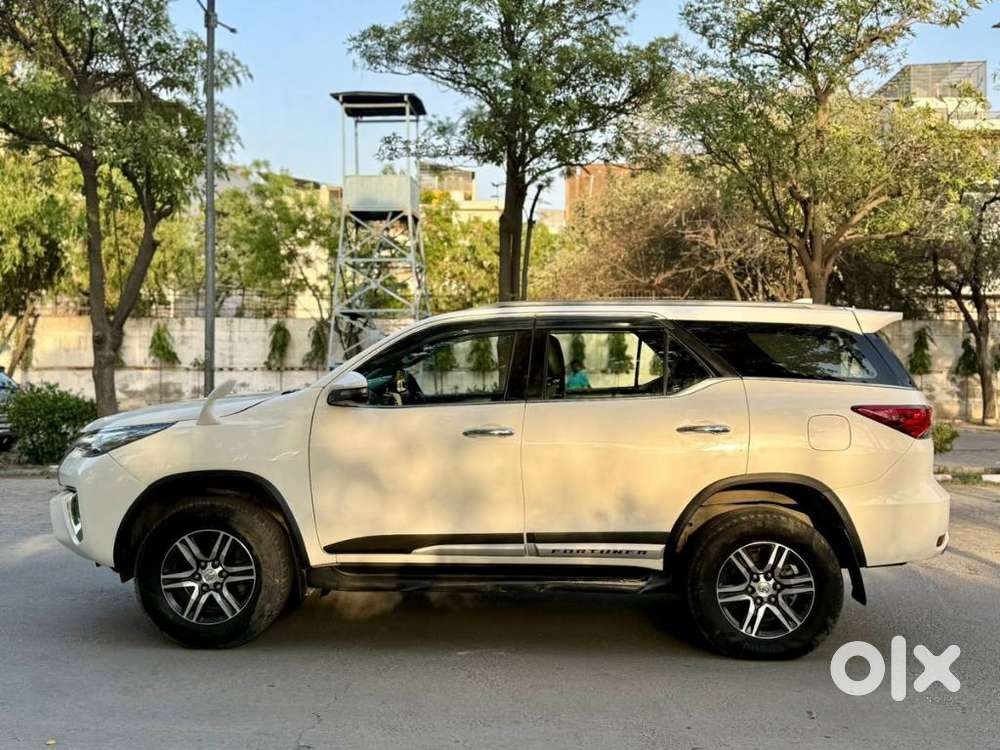 Toyota Fortuner 4x2 At 2.8 Diesel, 2019, Diesel