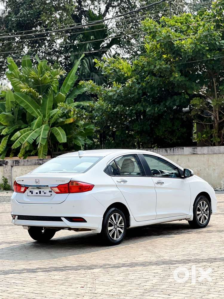 Honda City V Inspire, 2021, Petrol
