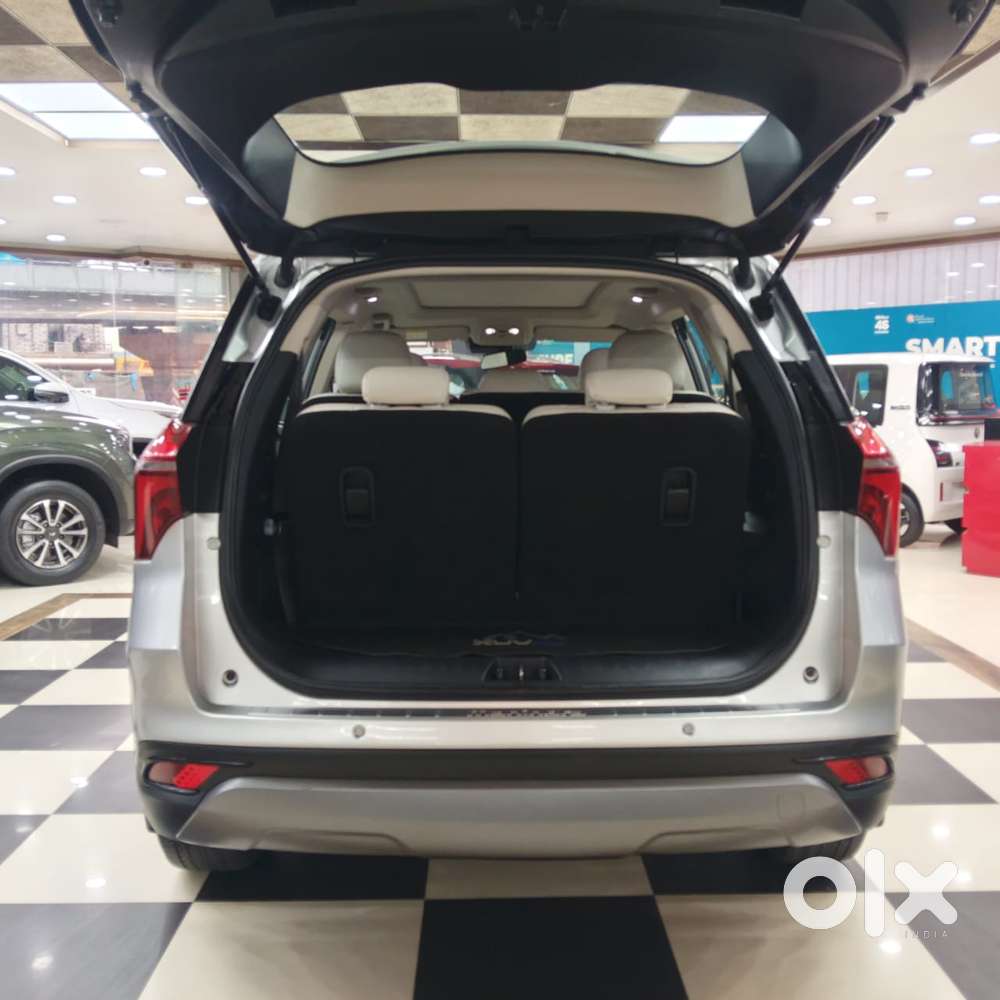 Mahindra Xuv700 Ax7 Awd, 2022, Diesel