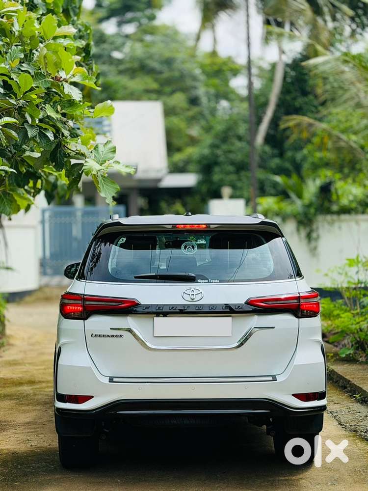 Toyota Legender Automatic 2023