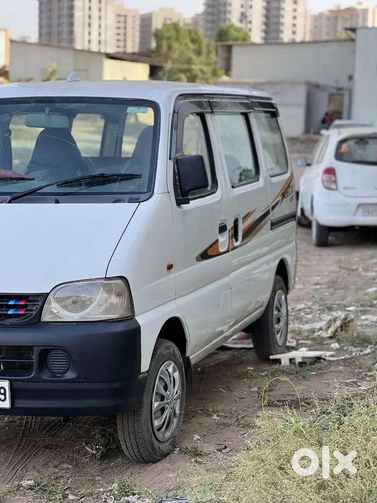 Maruti Suzuki Eeco 2017