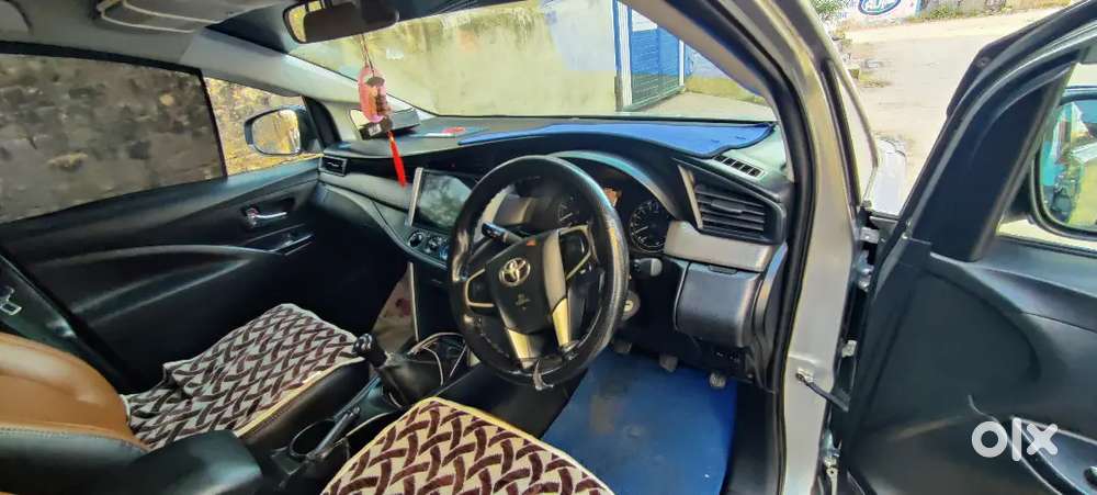 Toyota Innova Crysta 2017