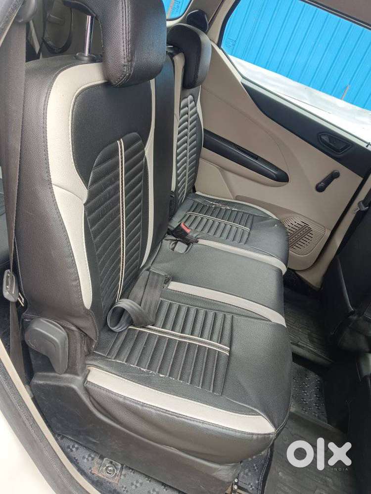 Renault Triber 1.0 Rxe, 2023, Petrol