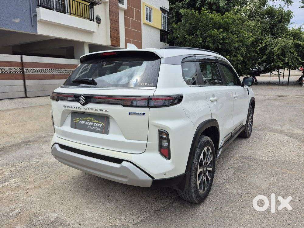 Maruti Suzuki Grand Vitara Alpha Smart Hybrid, 2023, Petrol