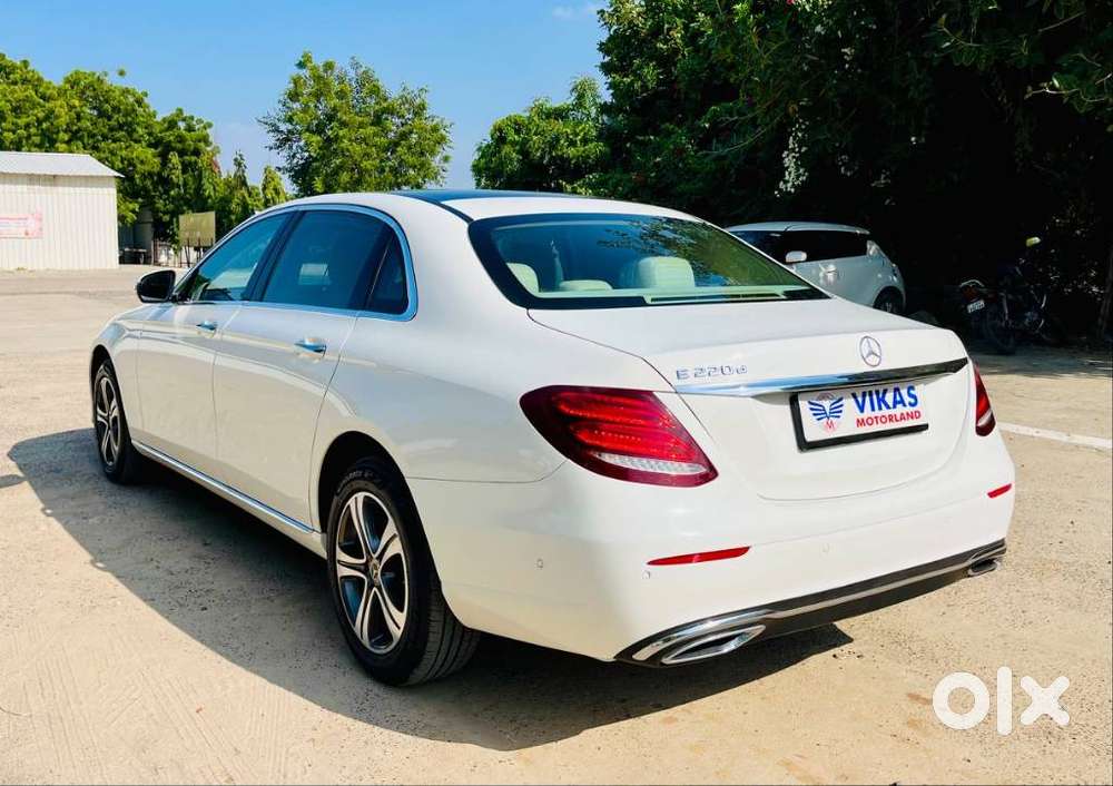 Mercedes-benz E-class E 220 D Expression, 2019, Diesel