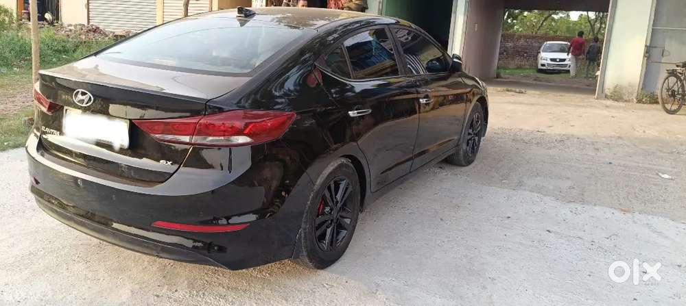 Elantra In Brand New Condition