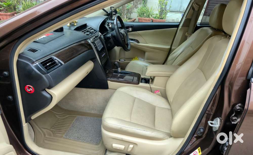 Toyota Camry Hybrid, 2015, Petrol
