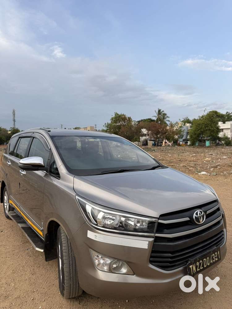 Toyota Innova Crysta 2.4 G Mt 7 Str, 2019, Diesel
