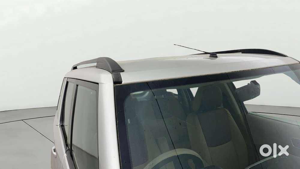 Mahindra Tuv 300 Mhawk100 T8, 2018, Diesel