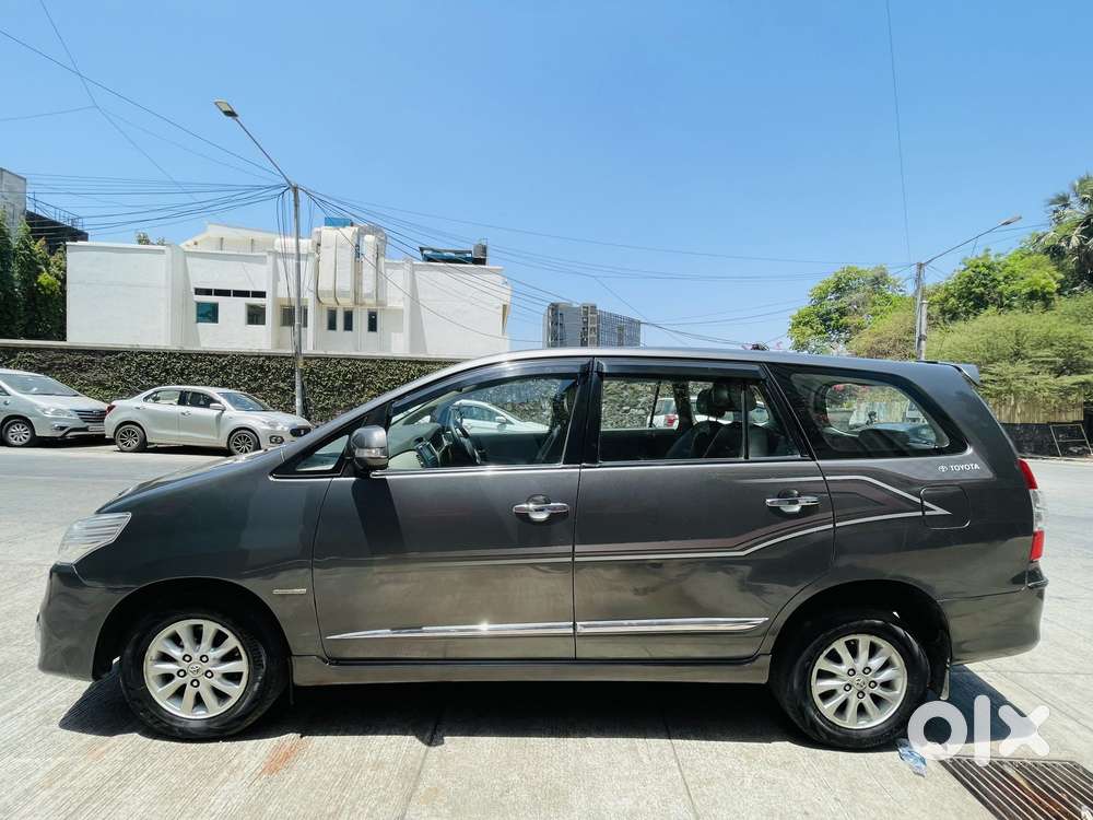 Toyota Innova 2.5 Zx 7 Str Bs-iv, 2014, Diesel