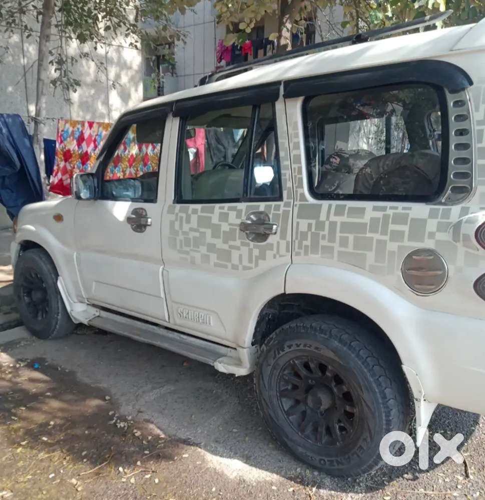 Mahindra Scorpio Classic 2015