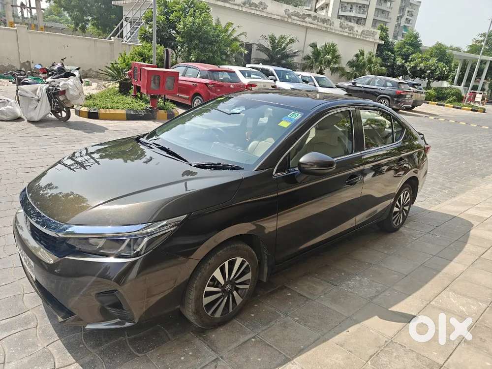Honda City 1.5 V 2023