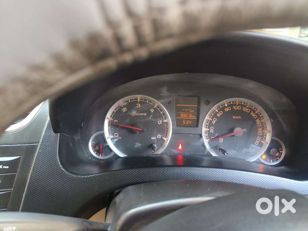 Maruti Suzuki Swift Dzire Vdi Bsiv, 2013, Petrol