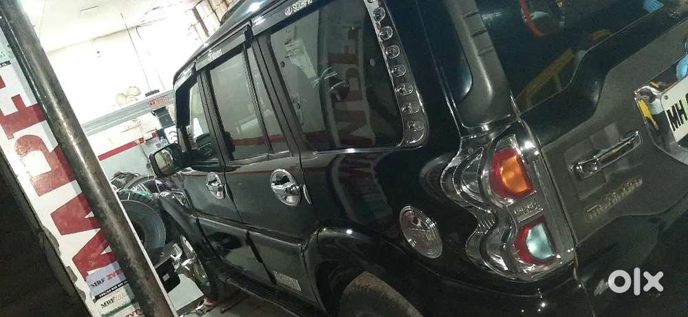 Mahindra Scorpio 2015