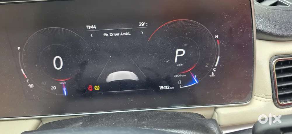 Mahindra Xuv700 2025 Year Luxury Diesel